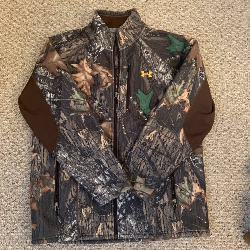 Camouflage UnderArmour Jacket